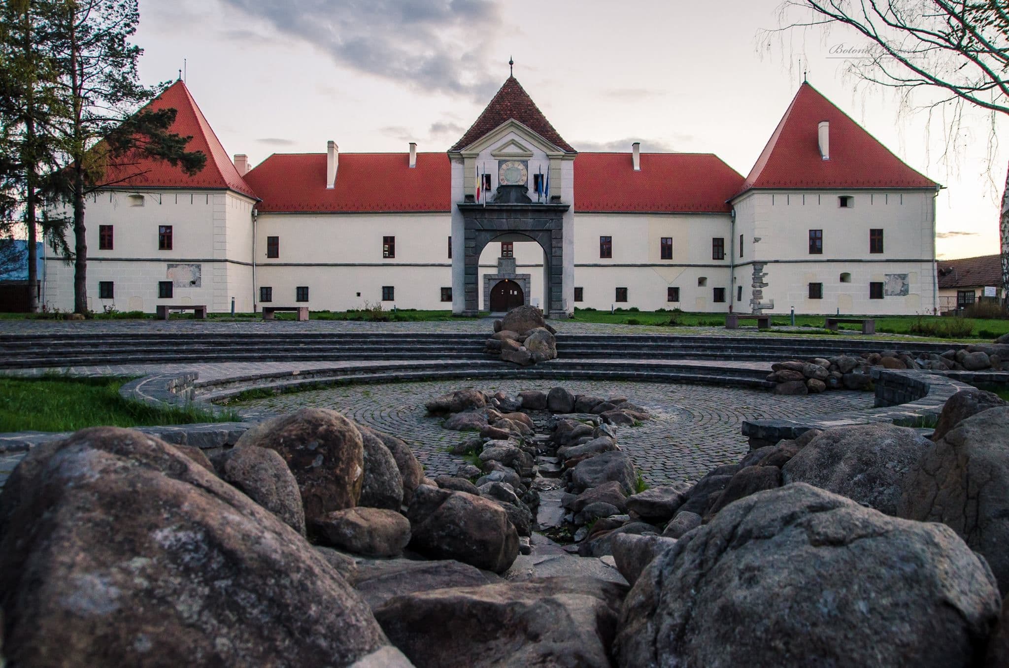 Cetatea Mikó